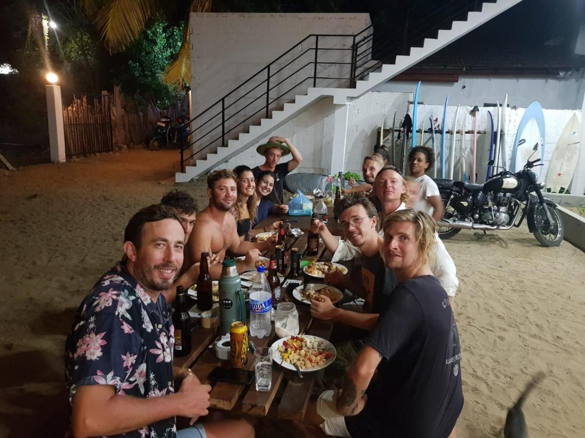 Hangover Hostels Arugam Bay Εξωτερικό φωτογραφία