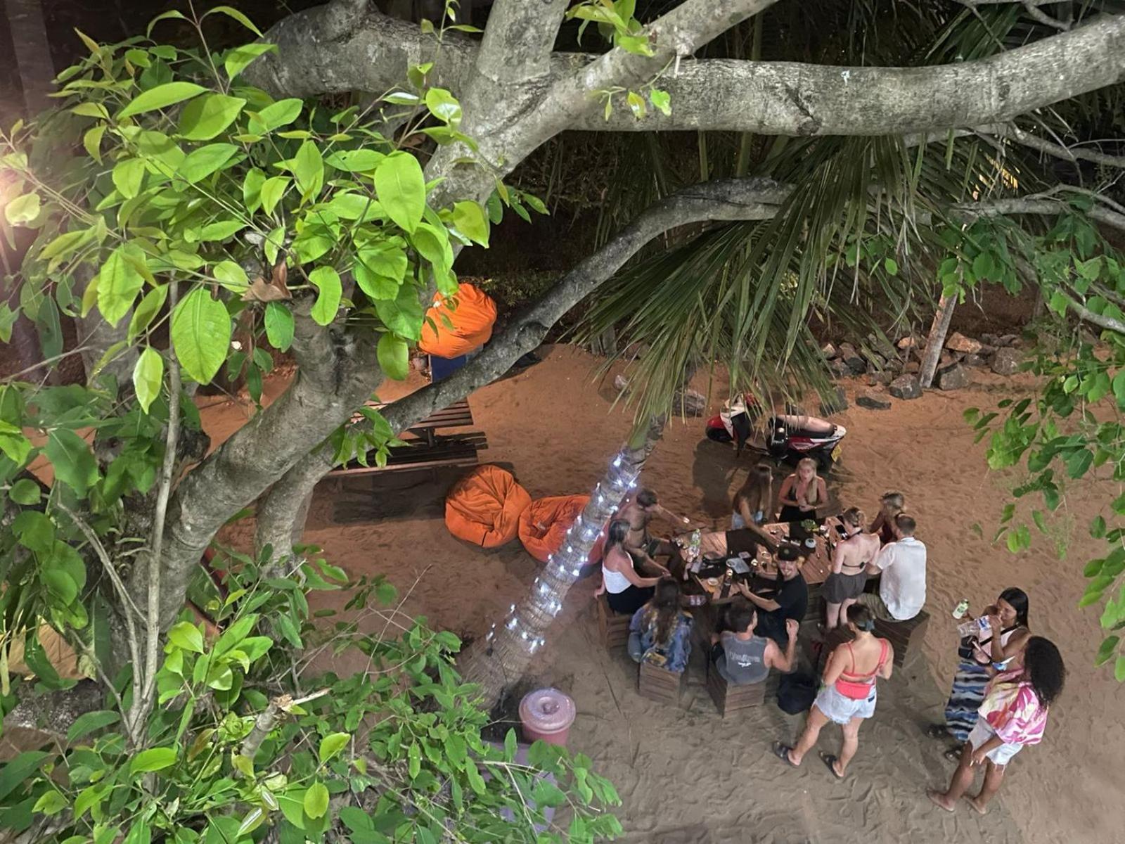 Hangover Hostels Arugam Bay Εξωτερικό φωτογραφία
