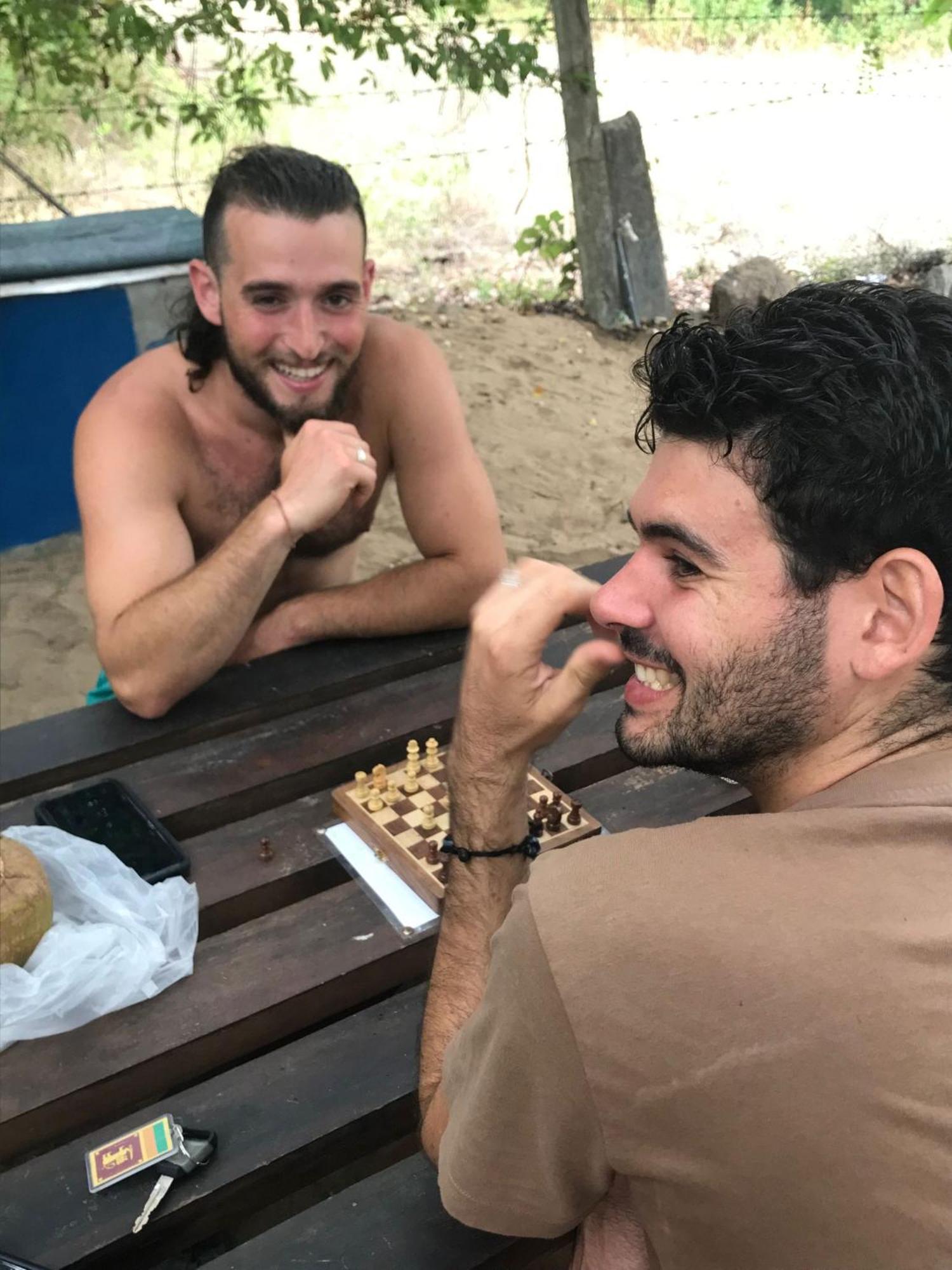 Hangover Hostels Arugam Bay Εξωτερικό φωτογραφία