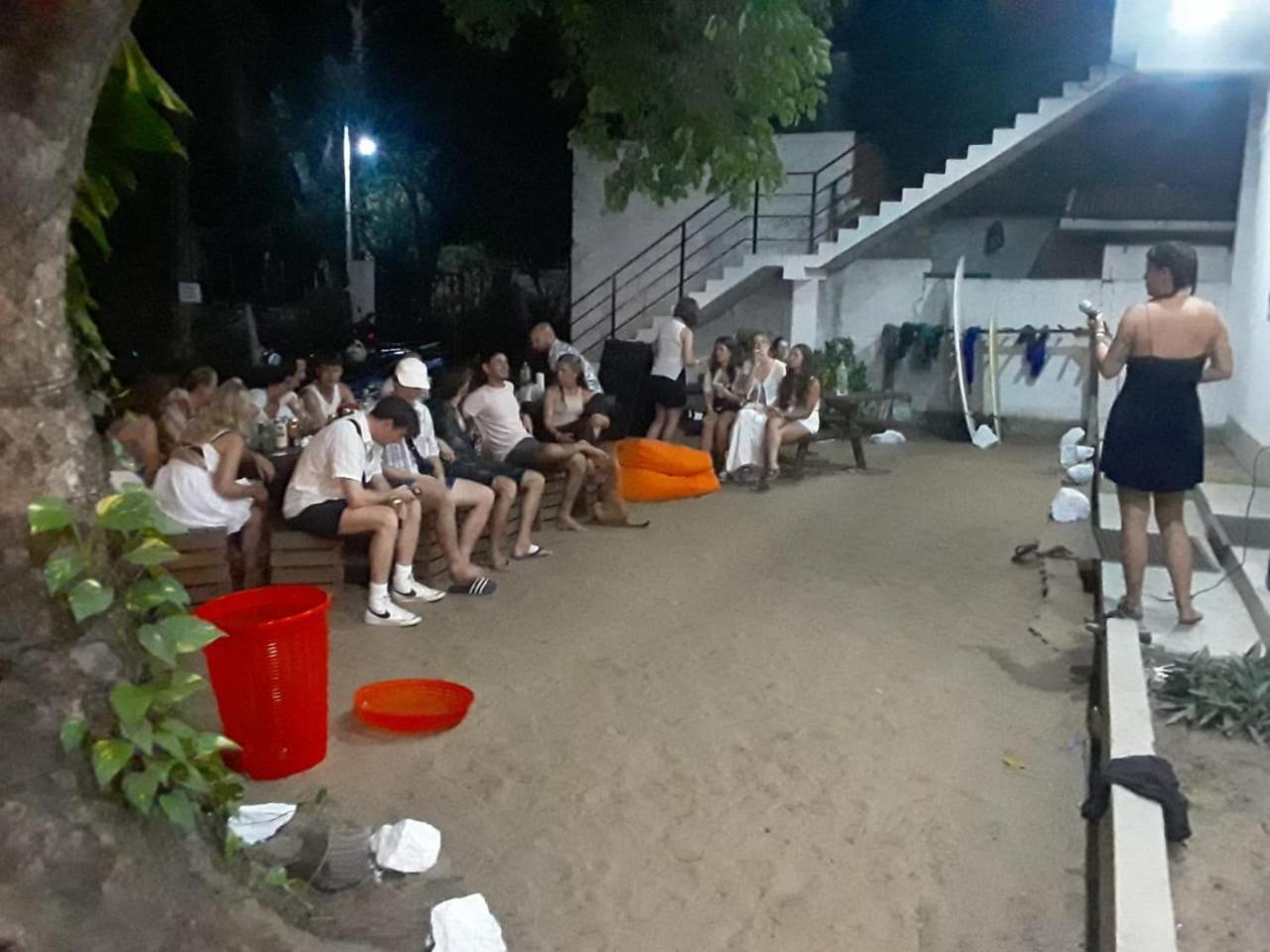 Hangover Hostels Arugam Bay Εξωτερικό φωτογραφία