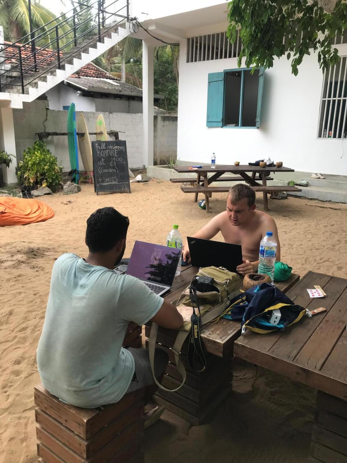 Hangover Hostels Arugam Bay Εξωτερικό φωτογραφία