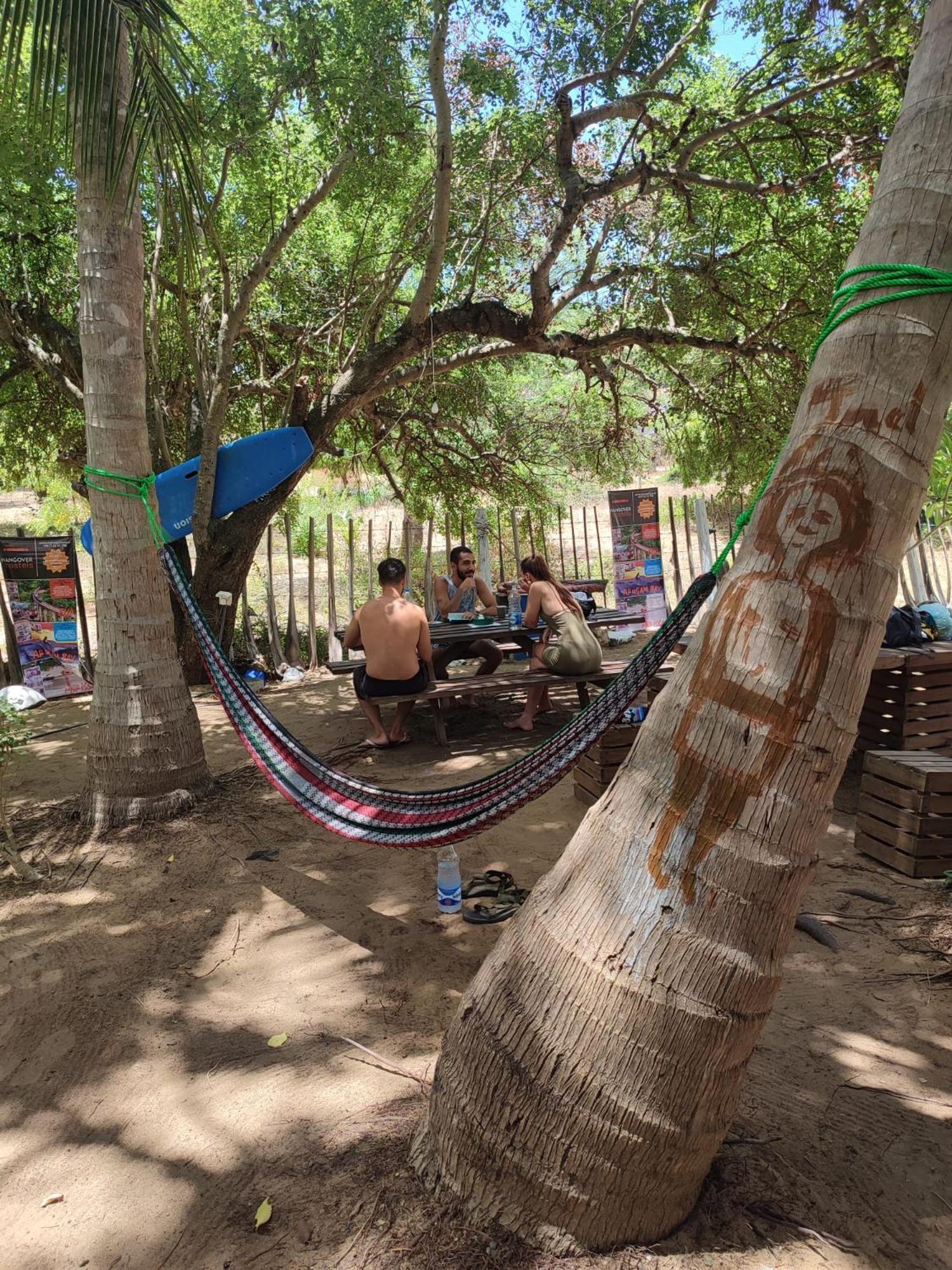 Hangover Hostels Arugam Bay Εξωτερικό φωτογραφία